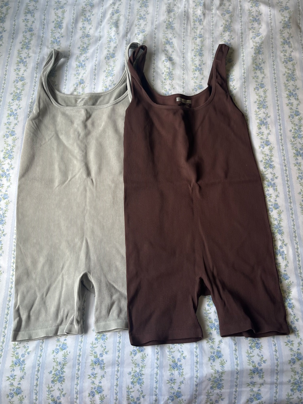 2PCS Forever 21 Ribbed Bodysuit Romper Duo - Brown and Light Gray